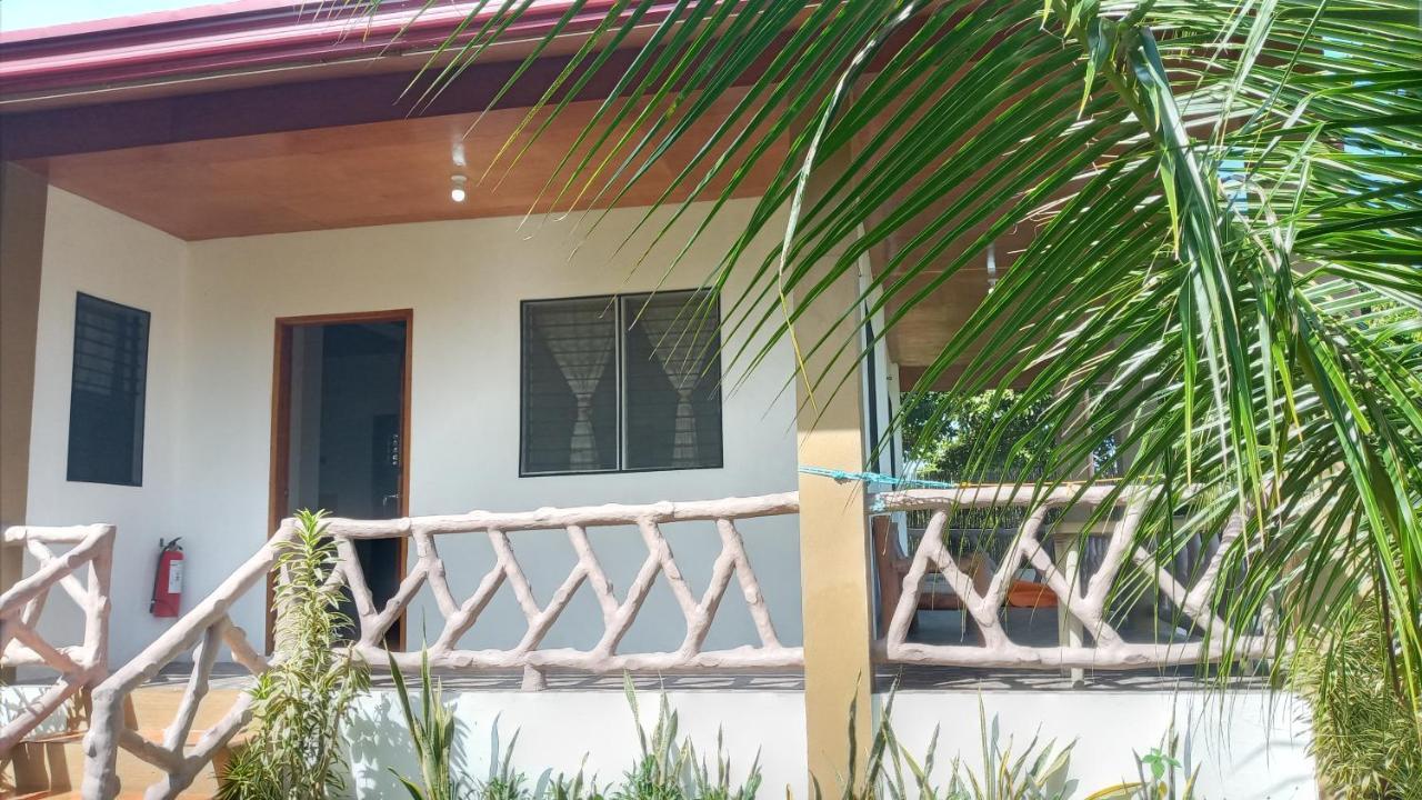 Casa James Apartment, Rooms , Pool And Restaurant シキホール エクステリア 写真