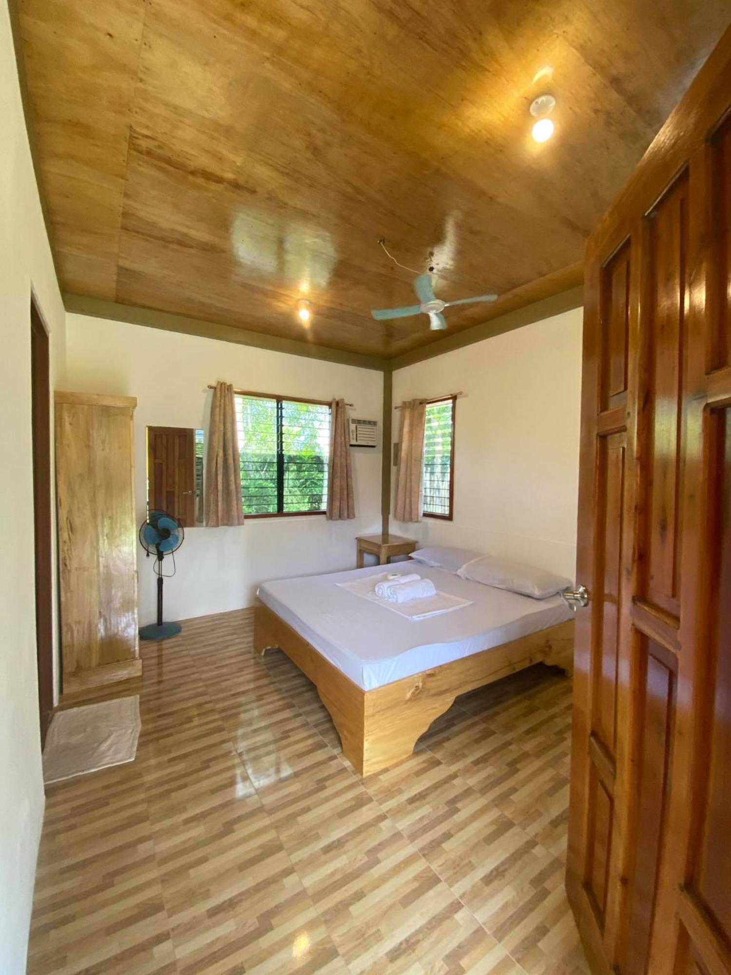 Casa James Apartment, Rooms , Pool And Restaurant シキホール エクステリア 写真